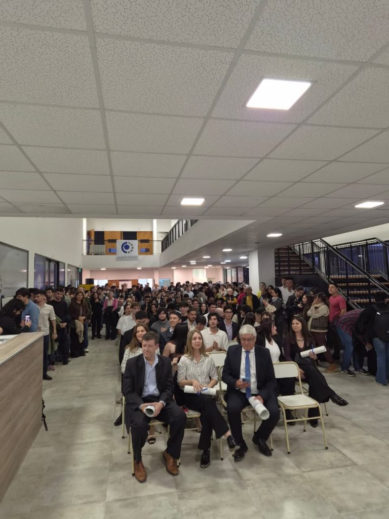 Egresados FAI