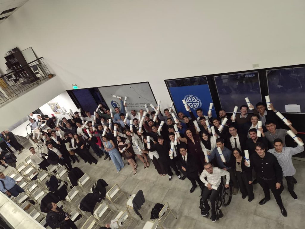 Egresados FAI