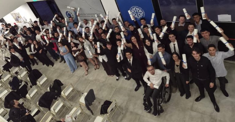 Egresados FAI